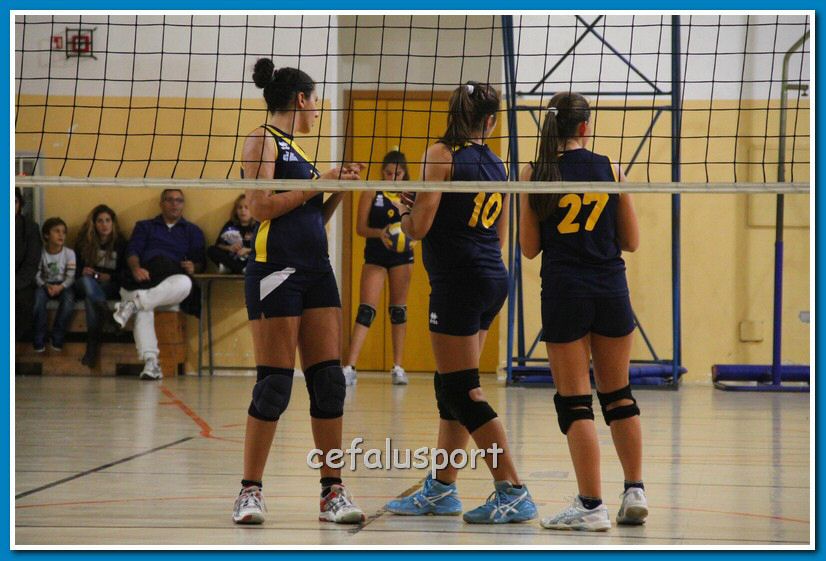 121144 volley 176_tn.jpg